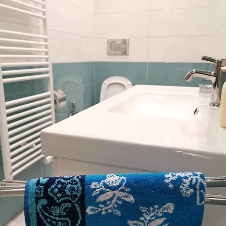 Ad Quintum Torino Bed & Breakfast 4*