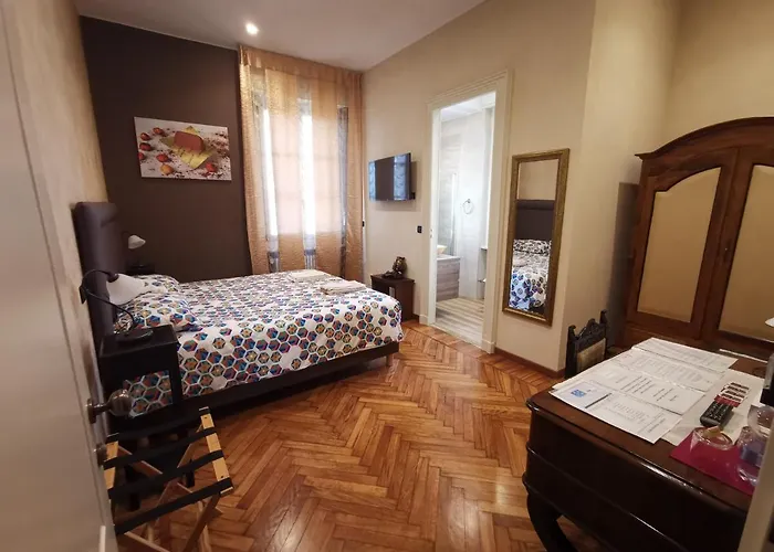 Ad Quintum Torino 住宿加早餐酒店 4*